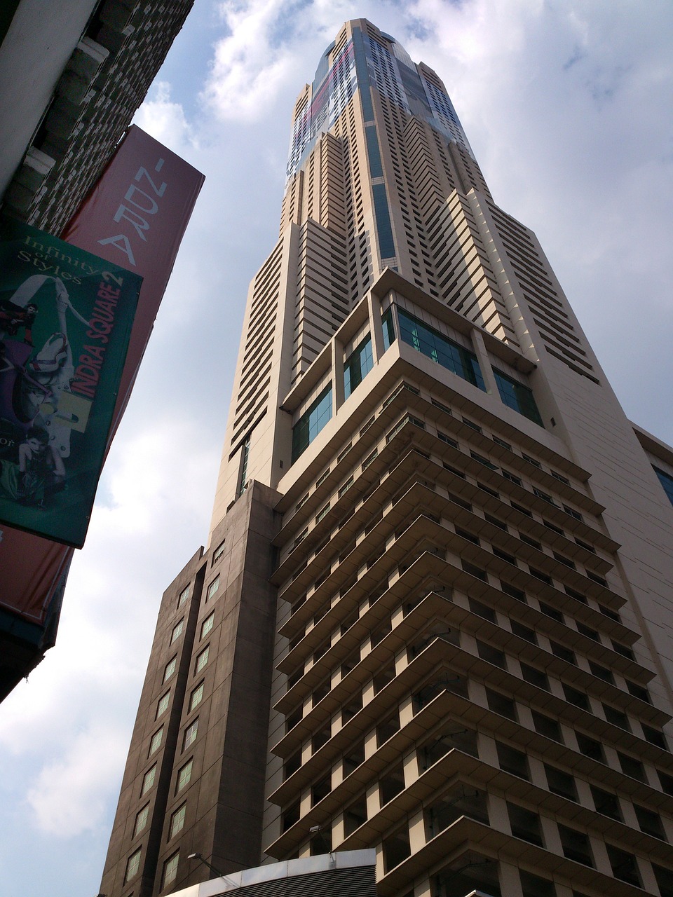 上海临港自贸区新片区蓬勃发展，前沿阵地的最新动态